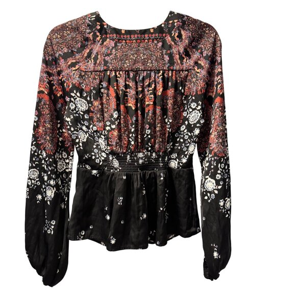 Free People blouse Sz S Long Sleeve Floral Blouse With Knot Front Design & V-Nec - Picture 9 of 12